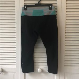 Lululemon wonder-under crops